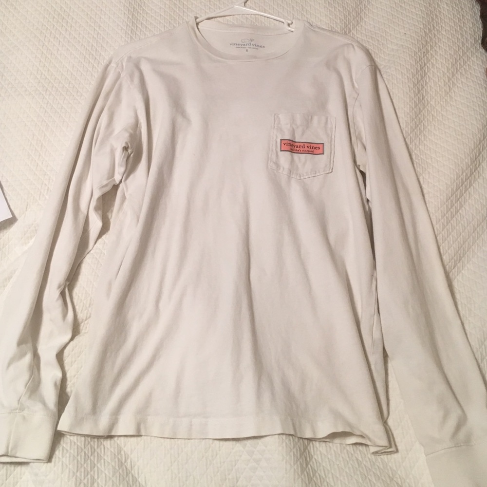 Vineyard Vines long sleeve shirt
